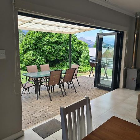 Clarens Escape Apartment Екстериор снимка